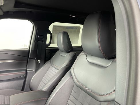 New 2026 Ford Explorer ST-Line w/ ST-Line Street Pack AWD/4WD image 19