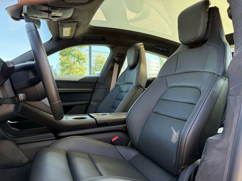 New 2025 Porsche Taycan Turbo AWD/4WD image 5