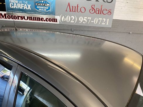 Used 2008 Toyota Matrix FWD image 11