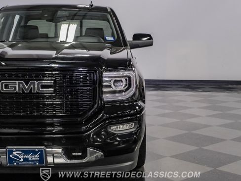 Used 2017 GMC Sierra 1500 Denali w/ Denali Ultimate Package AWD/4WD image 20