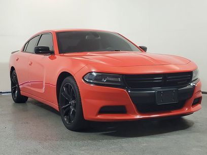 Used 2017 Dodge Charger SE w/ Blacktop Package