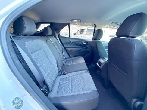 Used 2022 Chevrolet Equinox LT w/ Driver Convenience Package image 29