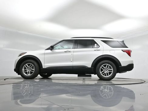 New 2026 Ford Explorer Active RWD image 54