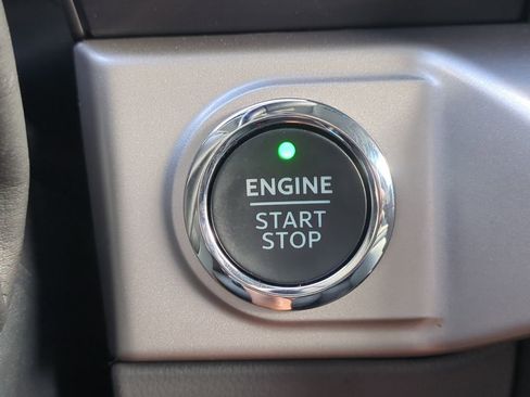 Used 2023 Ford F150 XLT w/ Equipment Group 302A High image 31