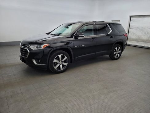 Used 2018 Chevrolet Traverse LT AWD/4WD image 2