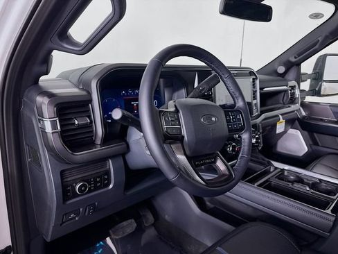 New 2026 Ford F450 Platinum w/ FX4 Off-Road Package AWD/4WD image 9