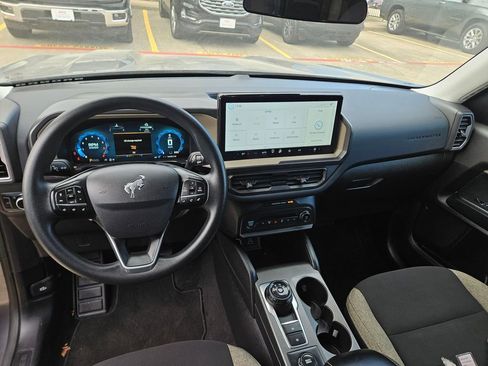 Used 2025 Ford Bronco Sport Big Bend image 16