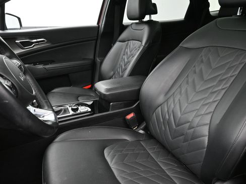 Used 2023 Kia Sportage X-Line w/ X-Line Premium Package image 11