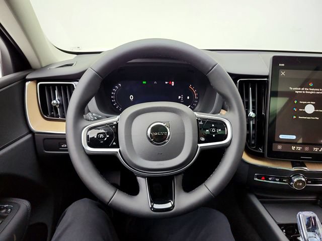 New 2026 Volvo XC60 B5 Plus w/ Protection Package Premier AWD/4WD image 25