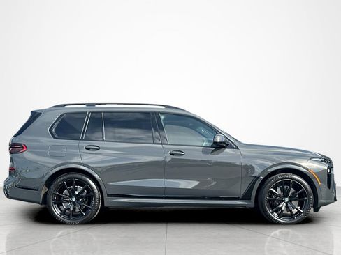 Used 2024 BMW X7 xDrive40i w/ M Sport Package AWD/4WD image 6