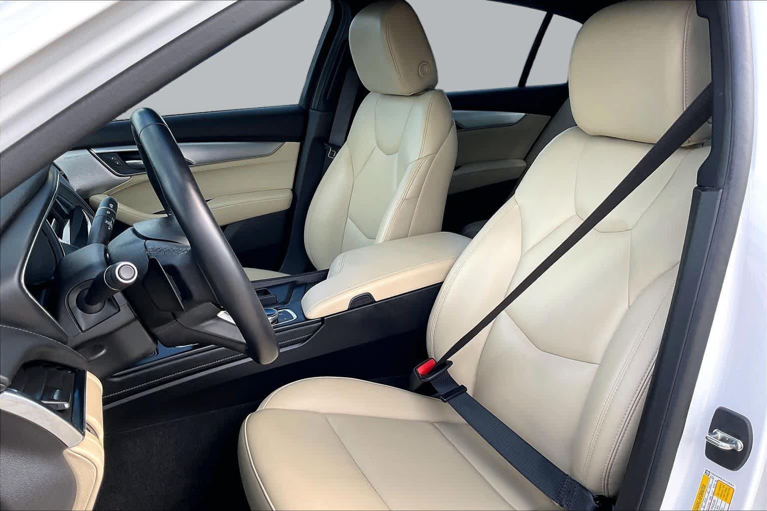 Used 2023 Cadillac CT5 Luxury w/ Sun And Sound Package RWD image 7