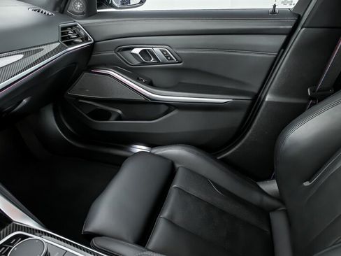 Used 2023 BMW M3 Competition AWD/4WD image 36