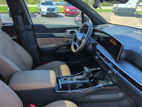 New 2026 Kia Sorento SX Prestige AWD/4WD image 7
