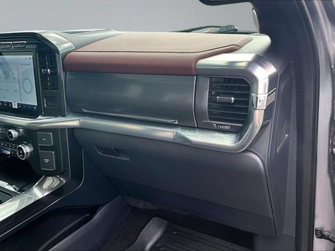 Used 2021 Ford F150 Lariat w/ Equipment Group 502A High AWD/4WD image 17