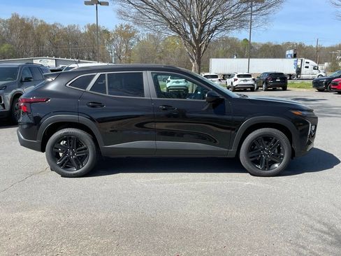 New 2026 Chevrolet Trax ACTIV w/ Driver Confidence Package image 9