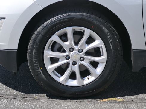 Used 2020 Chevrolet Equinox LT FWD image 11