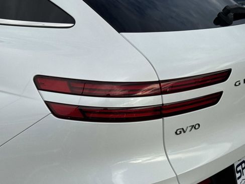 Used 2025 Genesis GV70 2.5T image 30