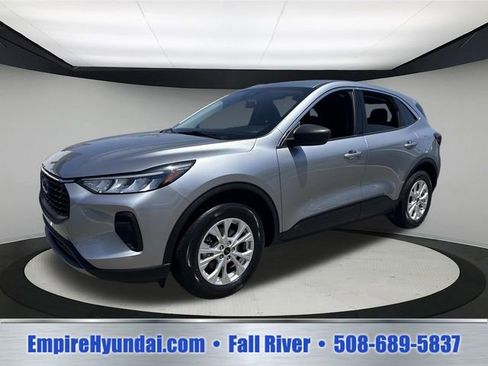 Used 2024 Ford Escape Active AWD/4WD image 1