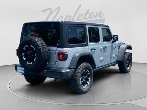 Used 2024 Jeep Wrangler Unlimited Rubicon 4xe AWD/4WD image 6