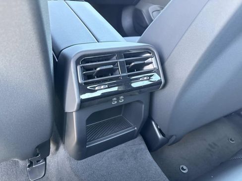 New 2026 BMW 550e xDrive AWD/4WD image 15