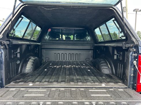 Certified 2022 Ford F250 Lariat AWD/4WD image 17