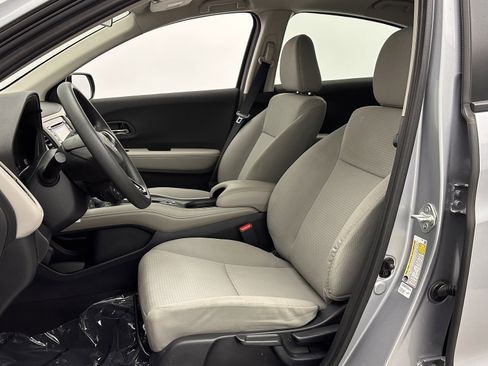 Used 2022 Honda HR-V LX image 12