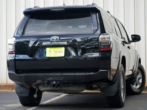 Used 2021 Toyota 4Runner SR5 RWD image 4