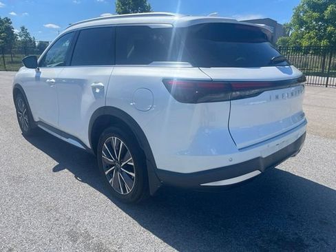 Certified 2026 INFINITI QX60 Luxe w/ Cargo Package AWD/4WD image 5