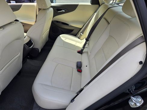 Used 2024 Chevrolet Malibu LT image 15