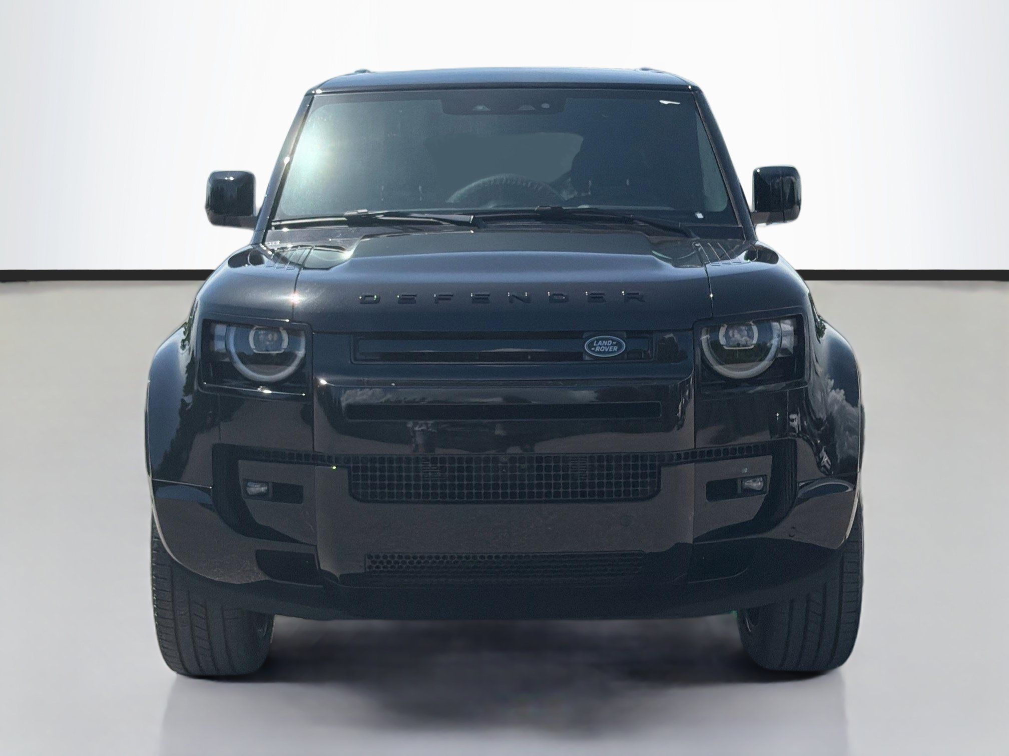 New 2026 Land Rover Defender 130 V8 AWD/4WD image 8
