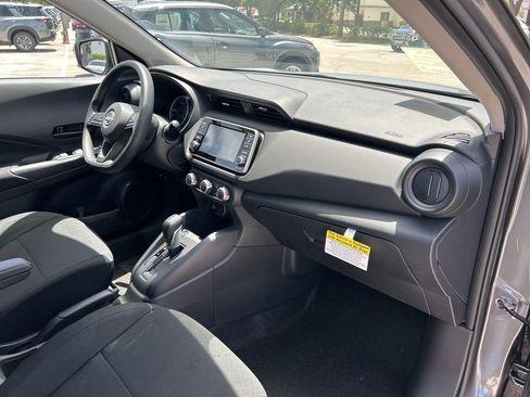 New 2025 Nissan Kicks Play S image 34