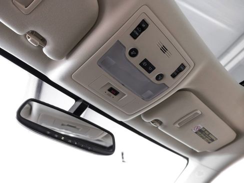 Used 2015 Lexus IS 350 w/ Navigation System Package image 29