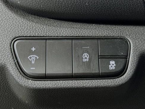 Certified 2024 Kia Seltos EX AWD/4WD image 10