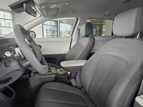 New 2025 Hyundai Ioniq 5 SEL AWD/4WD image 16