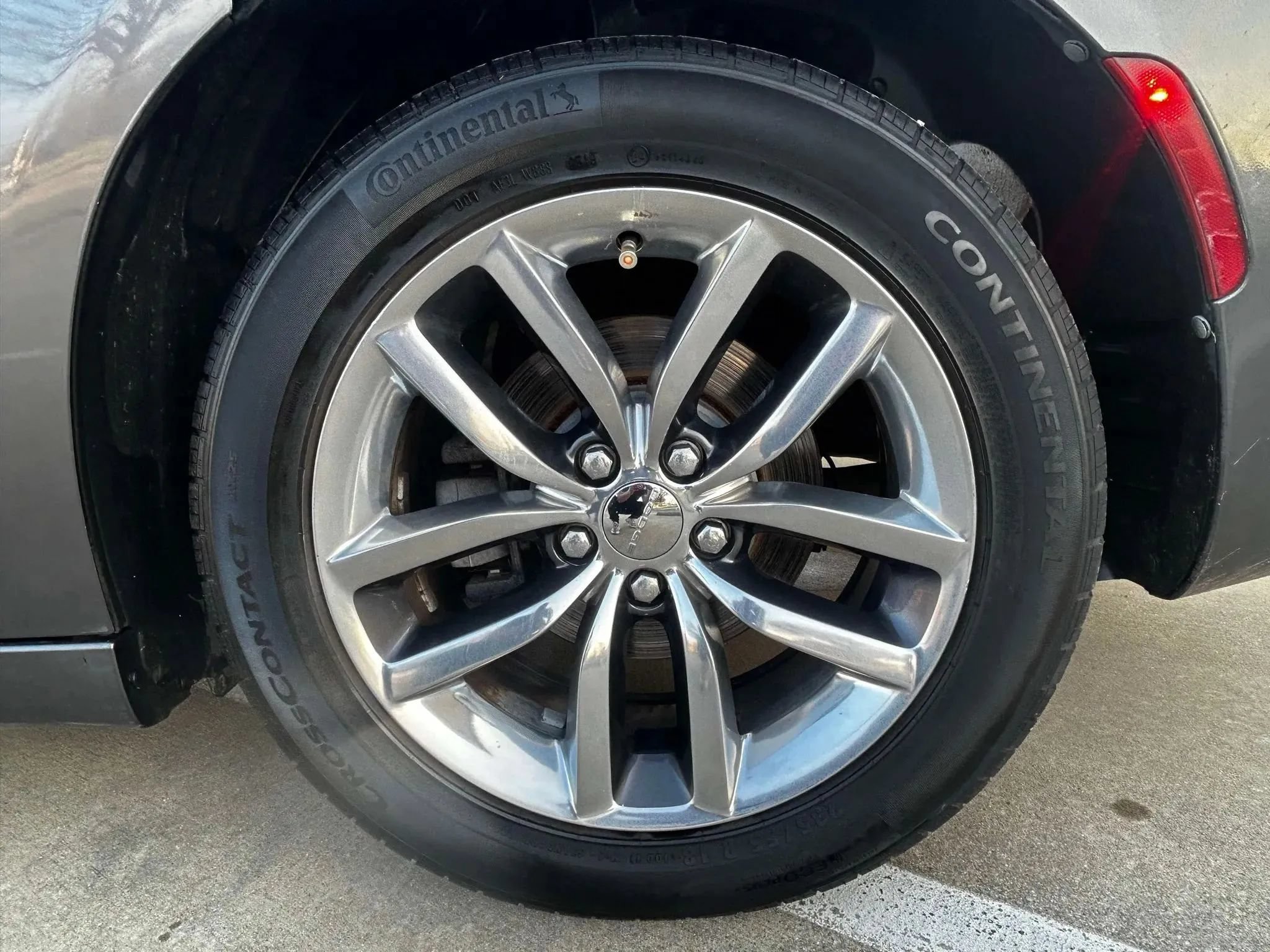 Used 2015 Dodge Charger SXT w/ Plus Group RWD image 23
