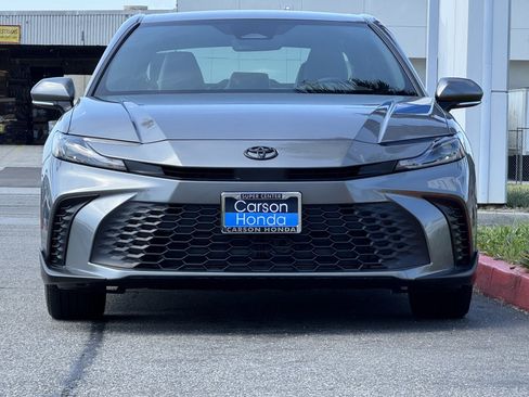 Used 2026 Toyota Camry SE w/ Multimedia Upgrade Package FWD image 6