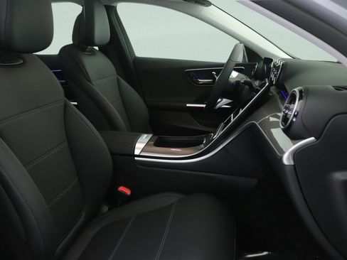 New 2026 Mercedes-Benz C 300 Sedan image 7