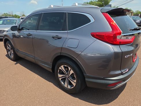 Used 2019 Honda CR-V LX image 5