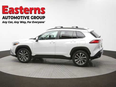 Used 2022 Toyota Corolla Cross XLE w/ Convenience Package image 58