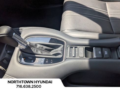 Used 2024 Honda HR-V EX-L image 15