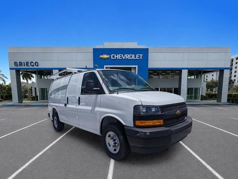 Used 2025 Chevrolet Express 2500 w/ Driver Convenience Package RWD image 1