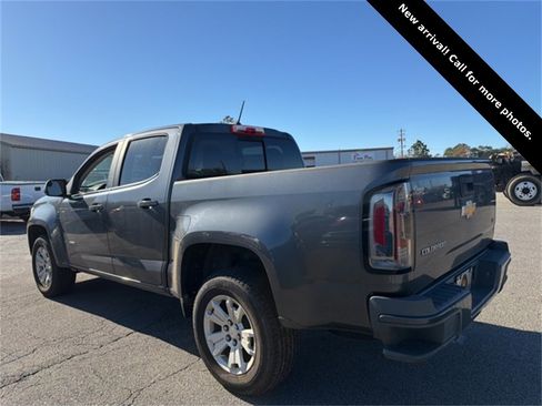 Used 2016 Chevrolet Colorado LT w/ LT Convenience Package image 4