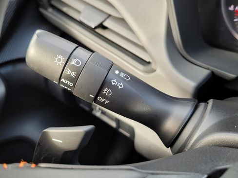 Certified 2025 Subaru Crosstrek 2.5i Limited w/ Crosstrek Mirror Package image 32