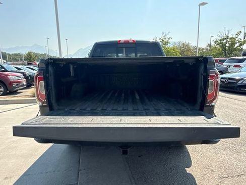 Used 2018 GMC Sierra 1500 SLT AWD/4WD image 26