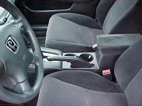 Used 2004 Honda Accord LX image 16