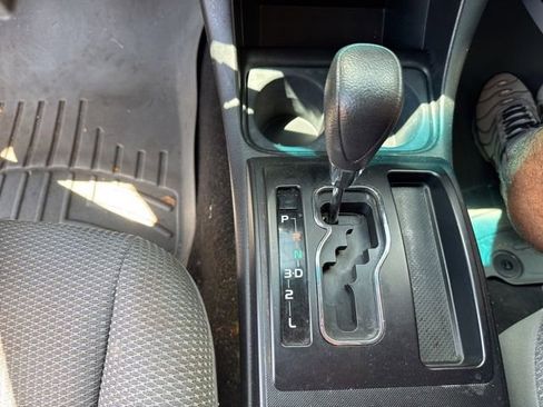 Used 2014 Toyota Tacoma 4x4 Regular Cab image 16