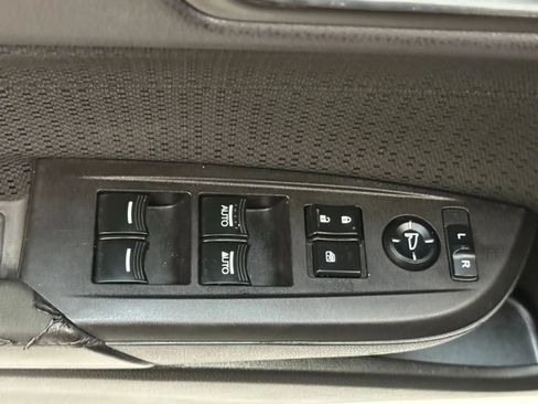 Used 2013 Acura ILX FWD image 24