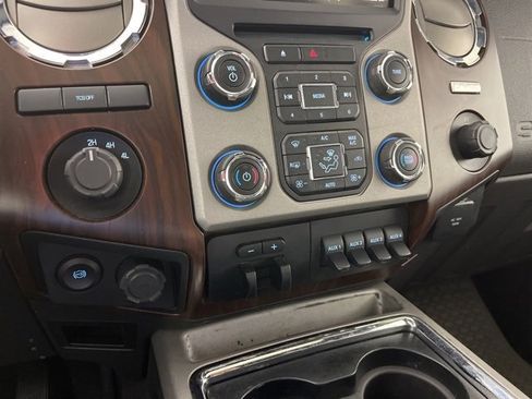 Used 2016 Ford F350 Lariat w/ Lariat Ultimate Package image 14