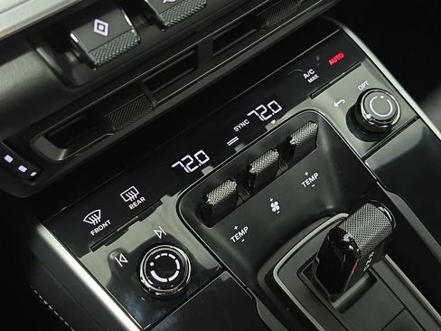 Certified 2021 Porsche 911 Turbo S AWD/4WD image 19