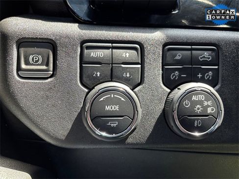 Used 2023 Chevrolet Silverado 1500 High Country w/ Technology Package image 20